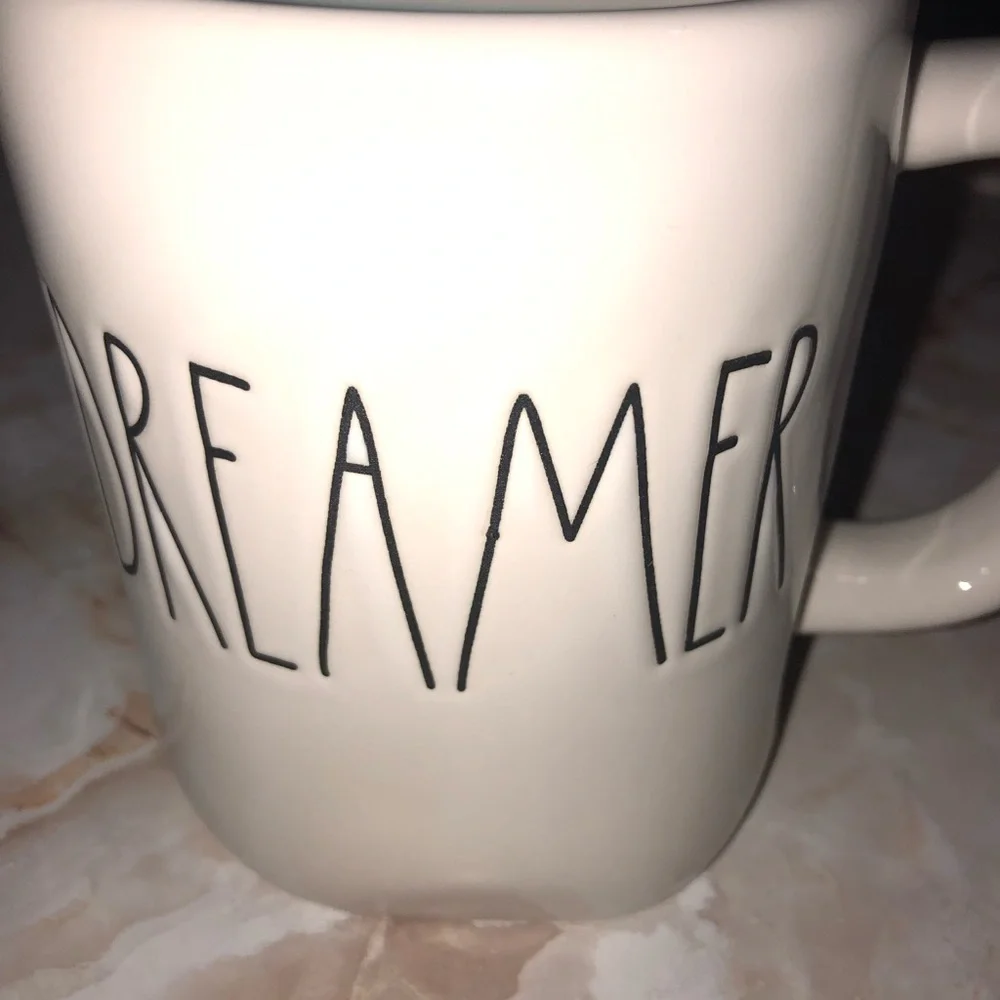 RAE DUNN “DREAMER” CERAMIC COFFEE MUG BY MAGENTA NEW